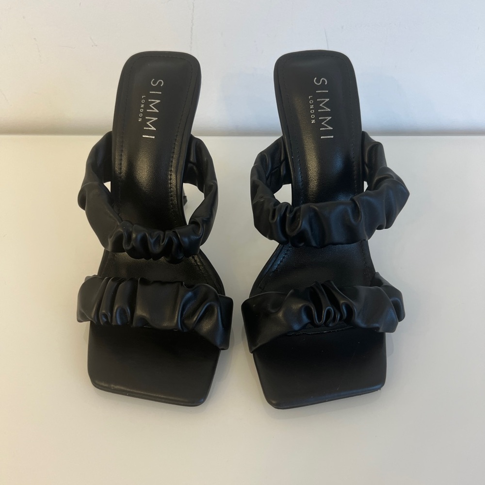 SIMMI London Black Ruched Strappy Mule Heels